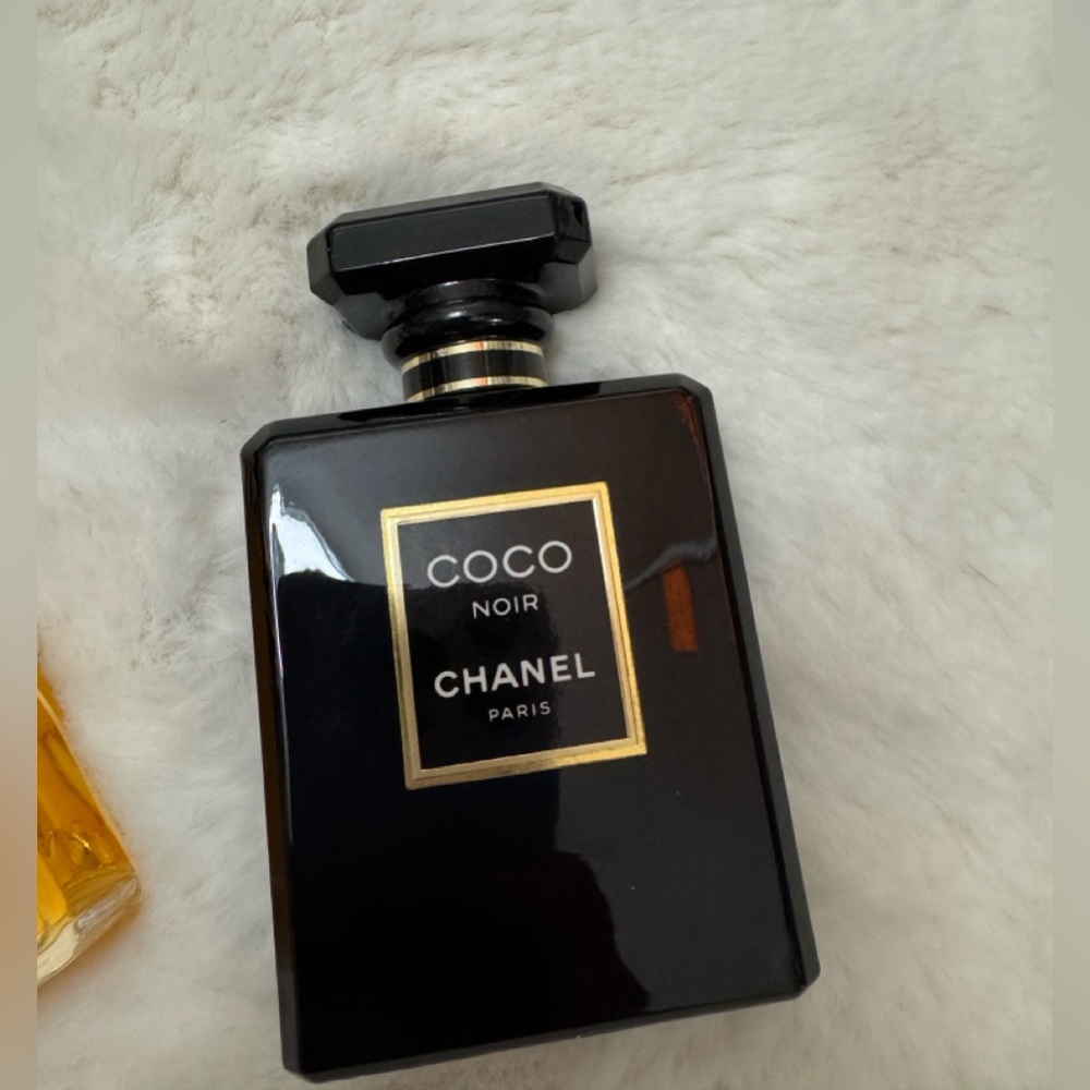 Chanel perfume